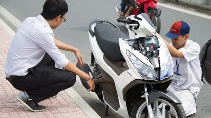 <div class="CjVfdc" style="text-align: center;"><span style="font-size: 14pt;"><strong><span class="C9DxTc ">Cứu hộ xe 2 bánh</span></strong></span></div>
<h2 id="h.4lluup57pucw_l" class="zfr3Q JYVBee CDt4Ke " dir="ltr"></h2>